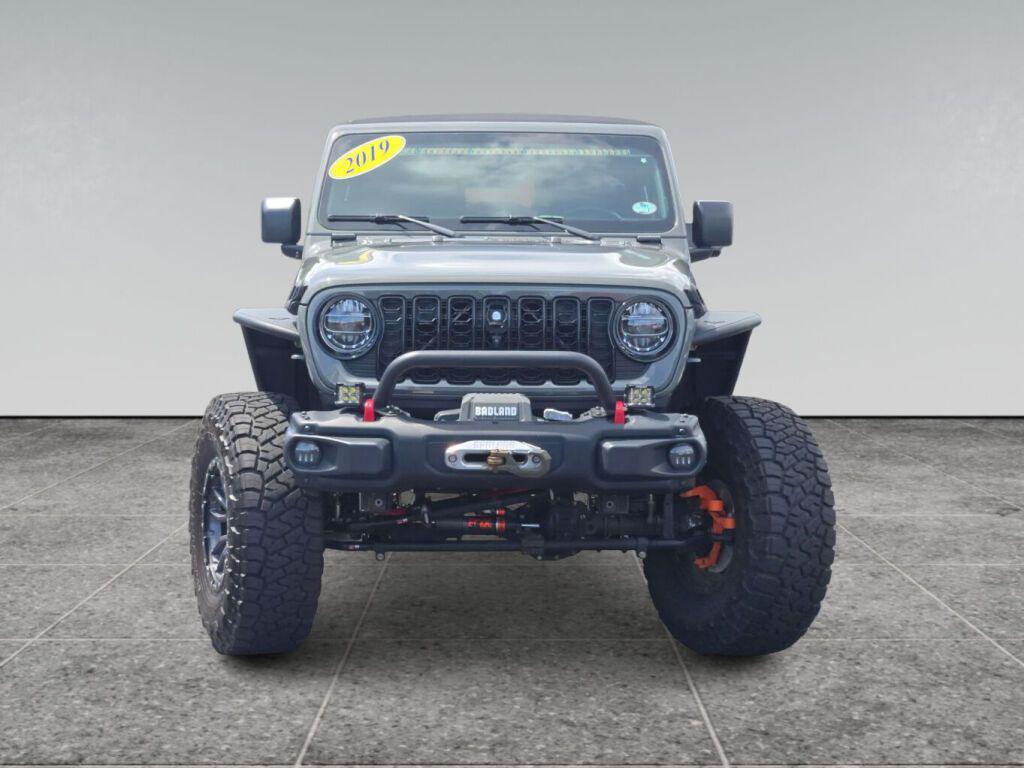 used 2019 Jeep Wrangler car, priced at $25,654