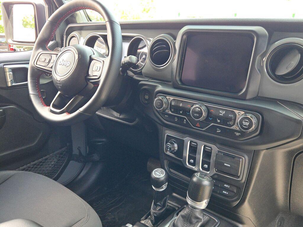 used 2019 Jeep Wrangler car, priced at $25,654