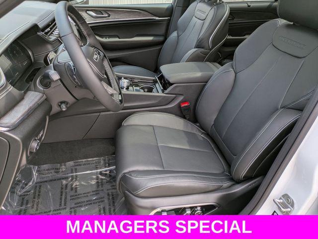 new 2025 Jeep Grand Cherokee L car, priced at $59,240