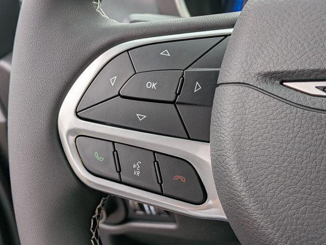 new 2027 Chrysler Pacifica car, priced at $44,196
