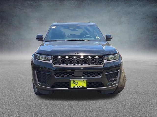 new 2026 Jeep Grand Cherokee car, priced at $42,361