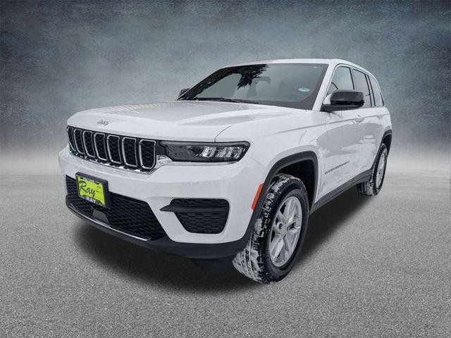 used 2025 Jeep Grand Cherokee car, priced at $31,990