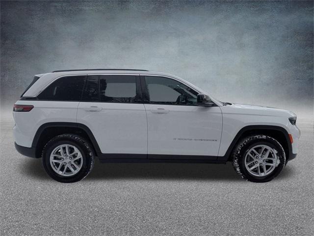 used 2025 Jeep Grand Cherokee car, priced at $33,990