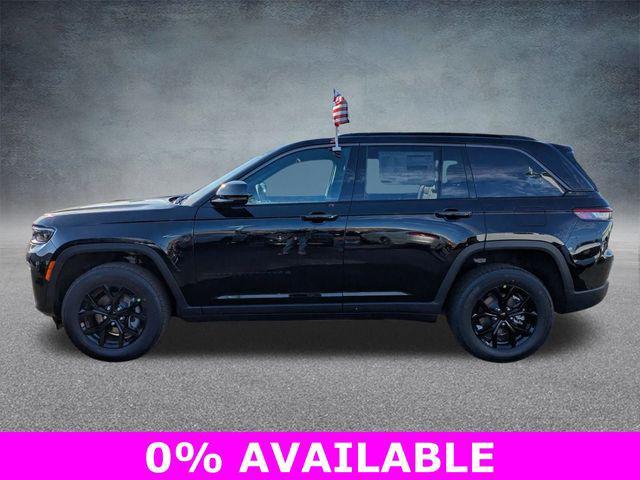 new 2026 Jeep Grand Cherokee car, priced at $43,812