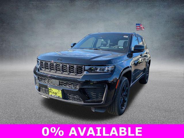 new 2026 Jeep Grand Cherokee car, priced at $43,812