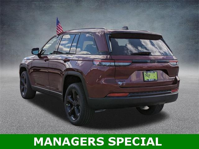 new 2025 Jeep Grand Cherokee car, priced at $45,339