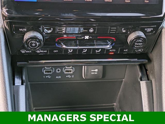 new 2025 Jeep Grand Cherokee car, priced at $45,339