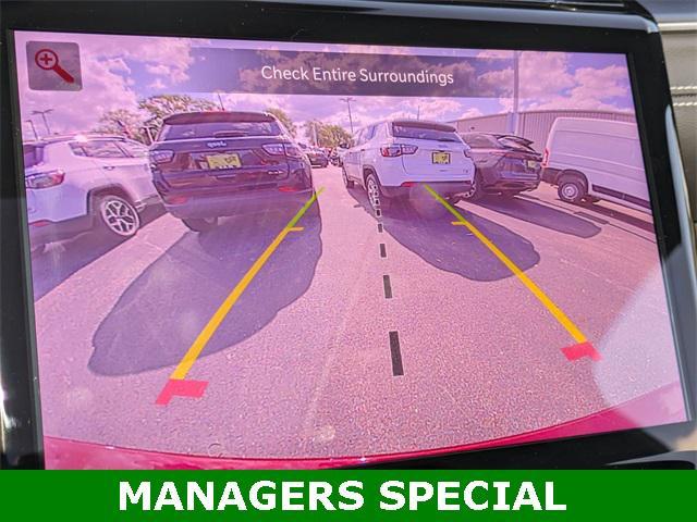 new 2025 Jeep Grand Cherokee car, priced at $45,339