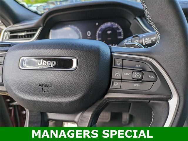 new 2025 Jeep Grand Cherokee car, priced at $45,339