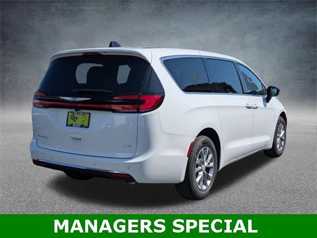 new 2026 Chrysler Pacifica car, priced at $46,485