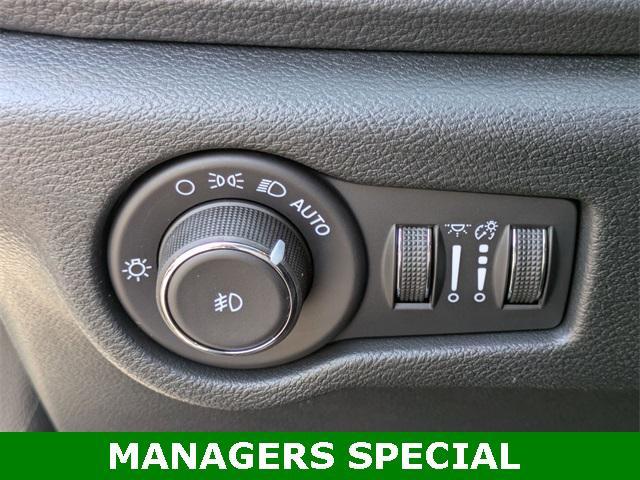 new 2026 Chrysler Pacifica car, priced at $46,485