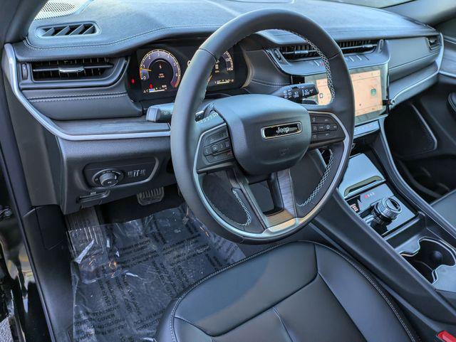 new 2026 Jeep Grand Cherokee car, priced at $40,479
