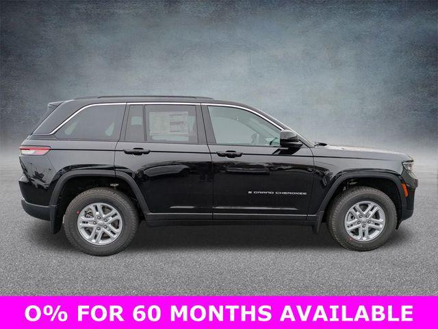 new 2025 Jeep Grand Cherokee car, priced at $35,775