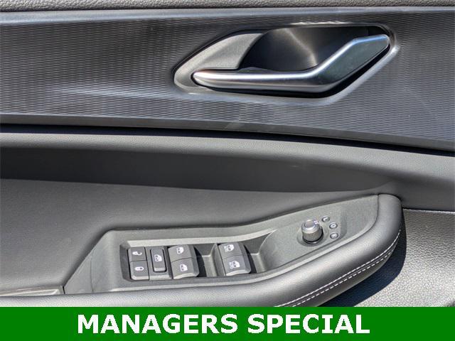 new 2025 Jeep Grand Cherokee L car, priced at $38,731