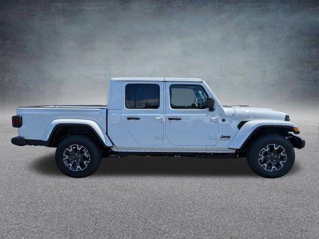 new 2026 Jeep Gladiator car, priced at $46,130