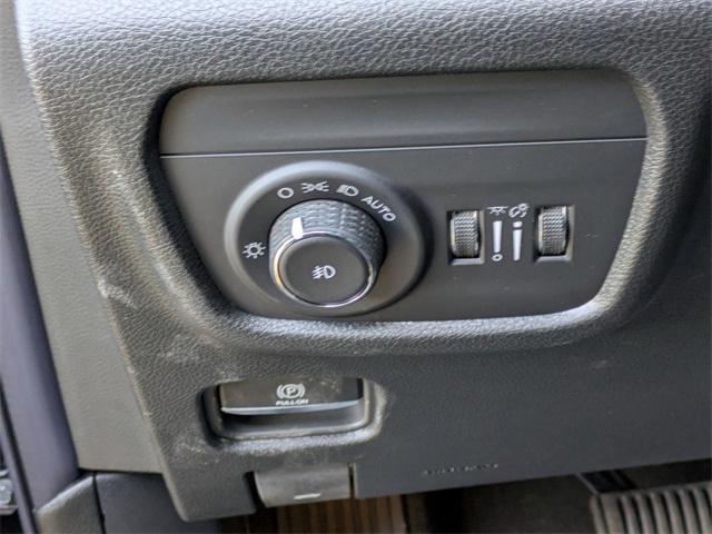 new 2025 Jeep Grand Cherokee L car, priced at $49,996