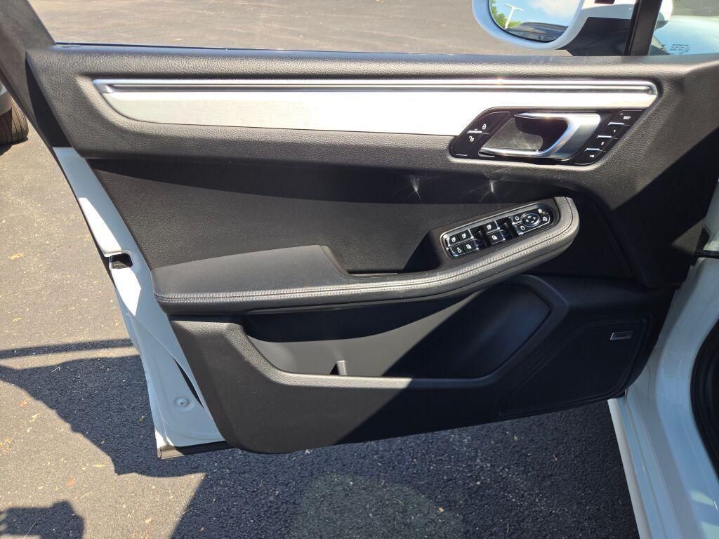 used 2015 Porsche Macan car, priced at $22,669
