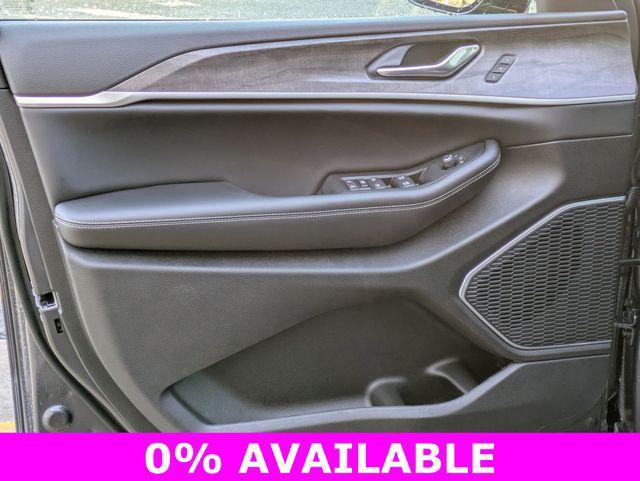 new 2026 Jeep Grand Cherokee car, priced at $44,119