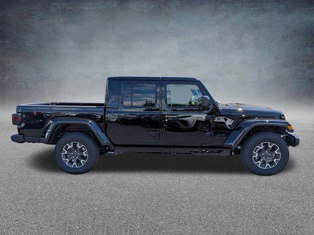 new 2026 Jeep Gladiator car, priced at $46,648