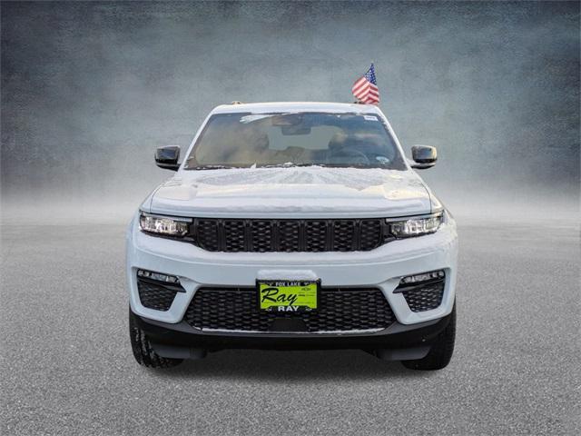 new 2025 Jeep Grand Cherokee car, priced at $44,554