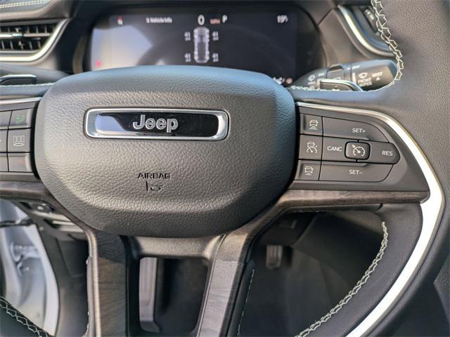 new 2025 Jeep Grand Cherokee car, priced at $44,554