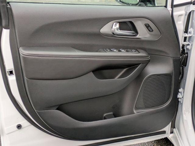 new 2026 Chrysler Pacifica car, priced at $37,811