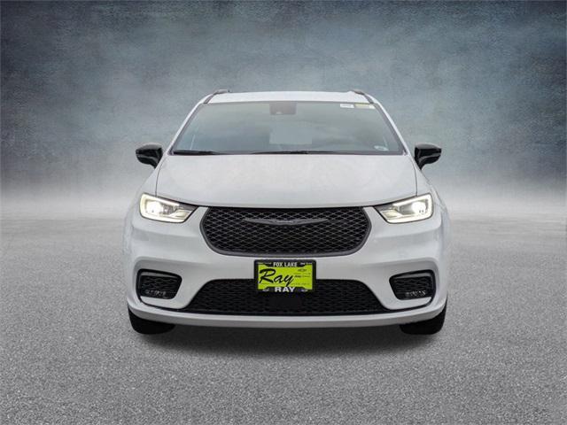 new 2026 Chrysler Pacifica car, priced at $41,311