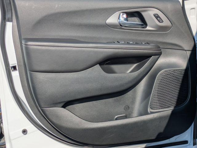 new 2026 Chrysler Pacifica car, priced at $41,787