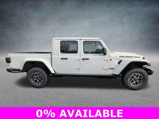 new 2026 Jeep Gladiator car, priced at $58,040