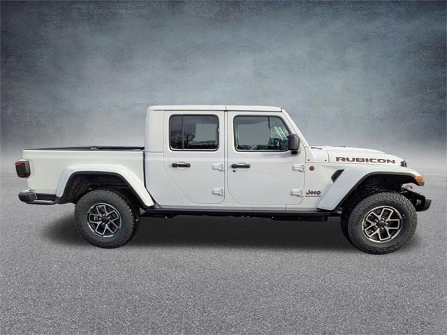 new 2026 Jeep Gladiator car, priced at $57,540