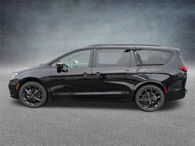 new 2026 Chrysler Pacifica car, priced at $41,311
