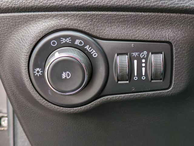 used 2021 Jeep Compass car, priced at $13,990