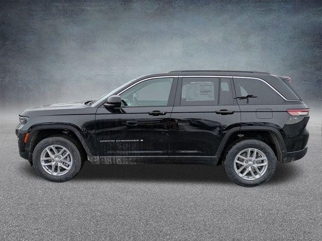 new 2026 Jeep Grand Cherokee car, priced at $40,811