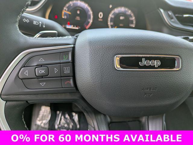 new 2025 Jeep Grand Cherokee car, priced at $33,845