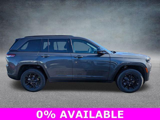 new 2026 Jeep Grand Cherokee car, priced at $44,812