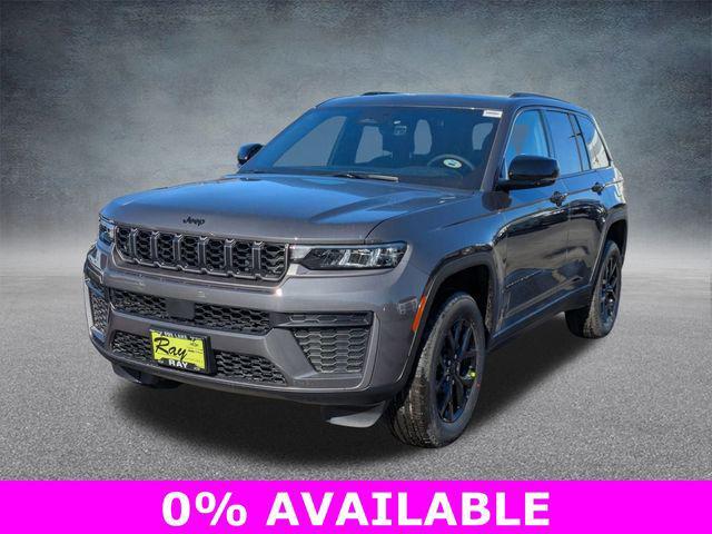 new 2026 Jeep Grand Cherokee car, priced at $44,812