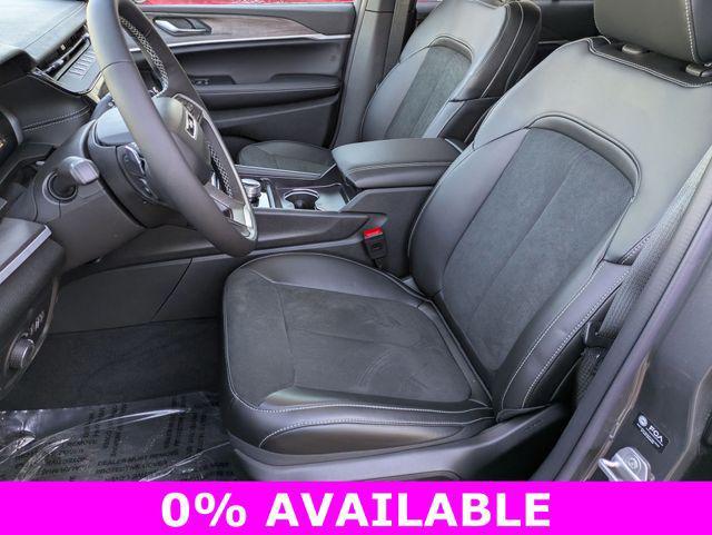 new 2026 Jeep Grand Cherokee car, priced at $44,812