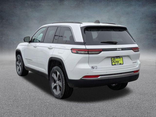 new 2026 Jeep Grand Cherokee car, priced at $43,475