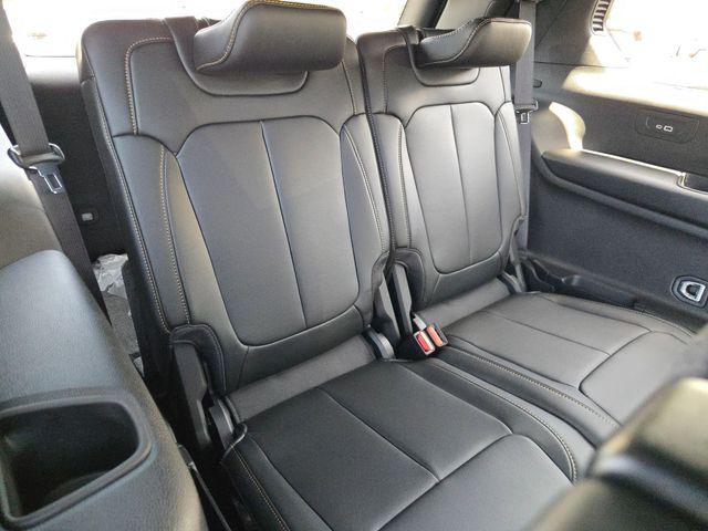 new 2026 Jeep Grand Cherokee car, priced at $46,403
