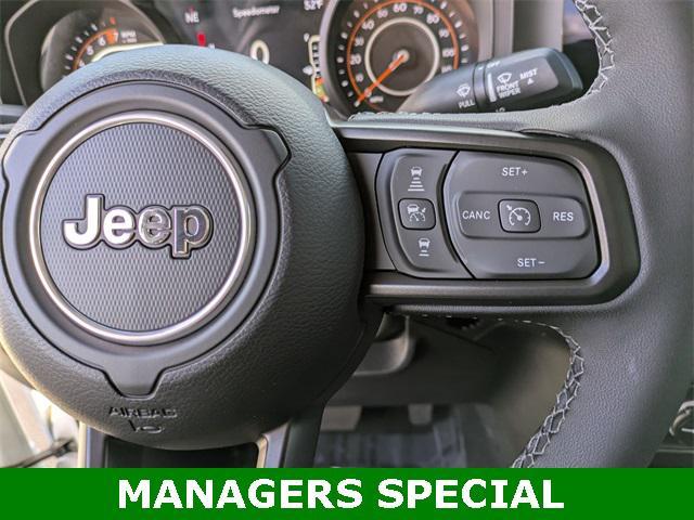 new 2025 Jeep Gladiator car, priced at $41,921