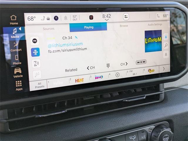 new 2025 Jeep Gladiator car, priced at $41,671