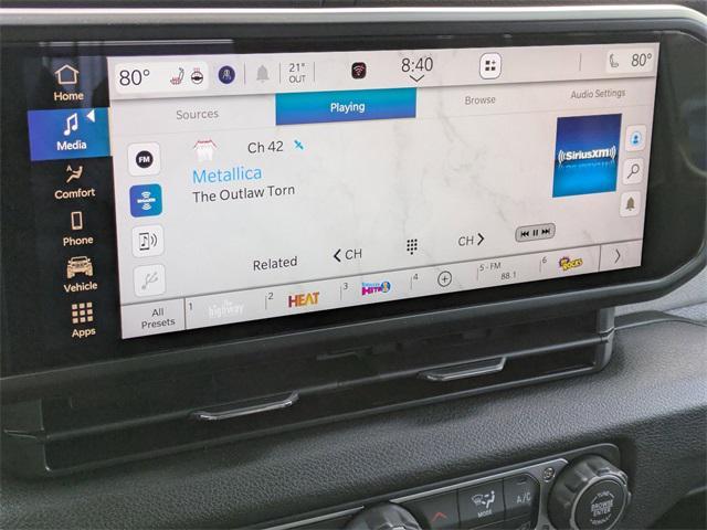 new 2026 Jeep Gladiator car, priced at $47,581