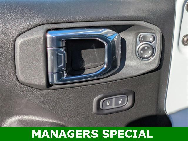 new 2026 Jeep Wrangler car, priced at $47,239