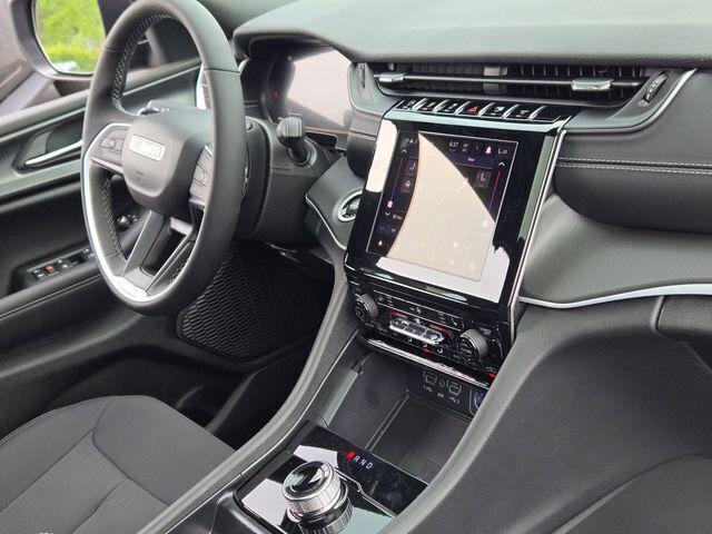new 2026 Jeep Grand Cherokee L car, priced at $40,590