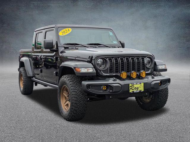 used 2024 Jeep Gladiator car, priced at $33,956