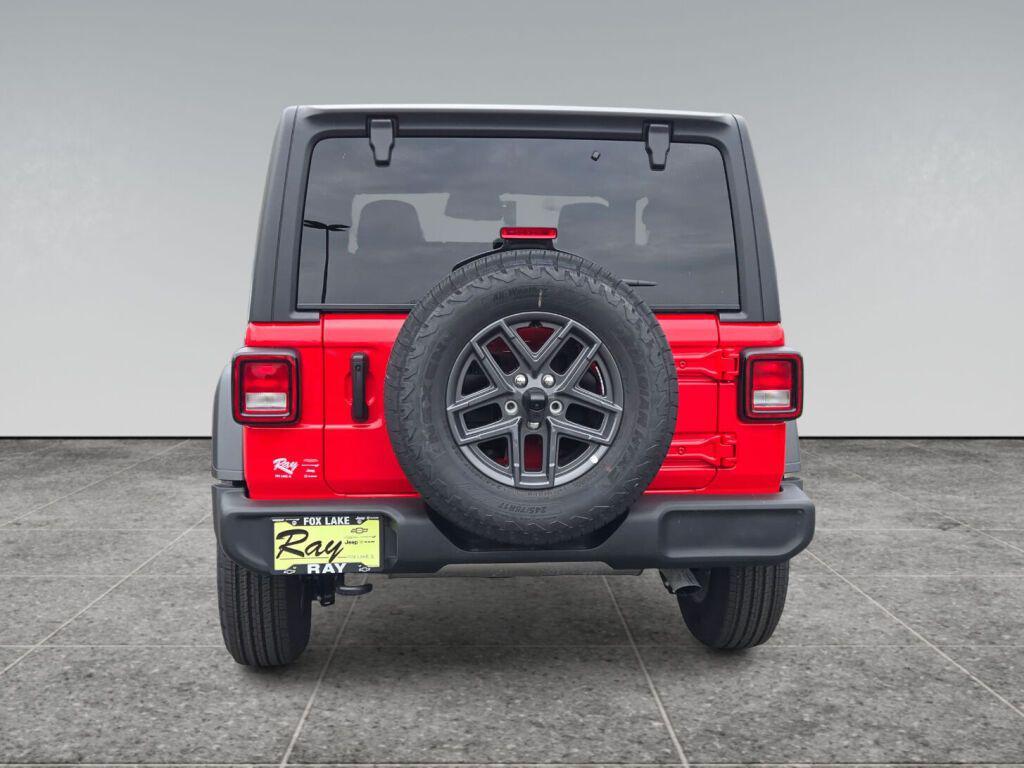 new 2026 Jeep Wrangler car, priced at $42,475