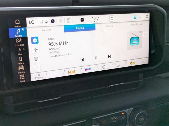 new 2025 Jeep Wrangler car, priced at $50,911