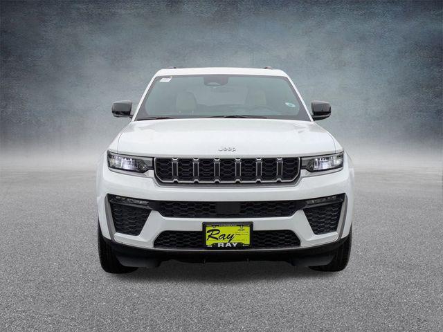 new 2026 Jeep Grand Cherokee car, priced at $42,714