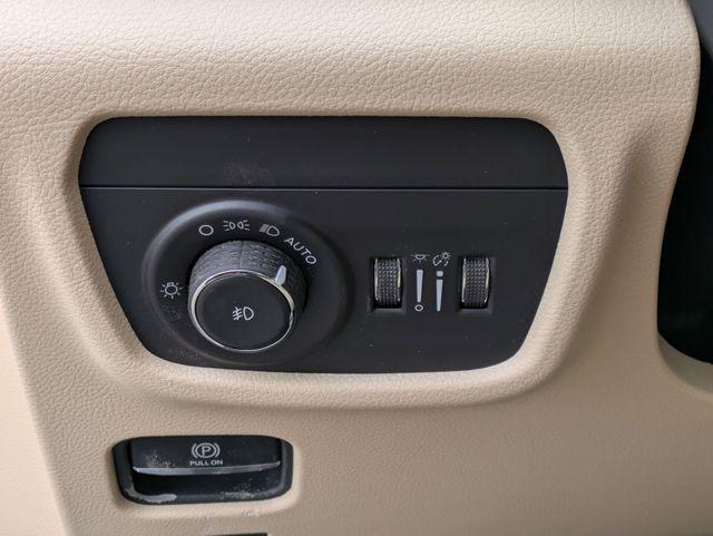 new 2026 Jeep Grand Cherokee car, priced at $42,714