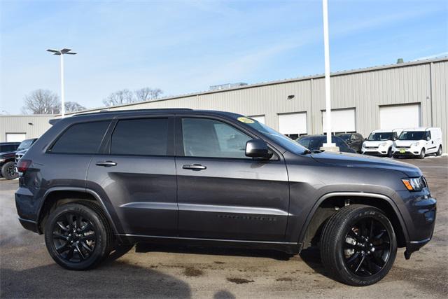 used 2018 Jeep Grand Cherokee car, priced at $16,899
